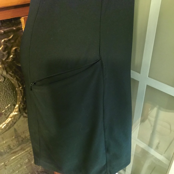 LL Bean Fitness performance black short sleeve dress - Picture 16 of 16